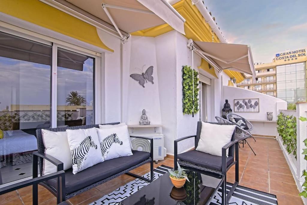 The Lemon Tree By The Sea * La Cala De Mijas